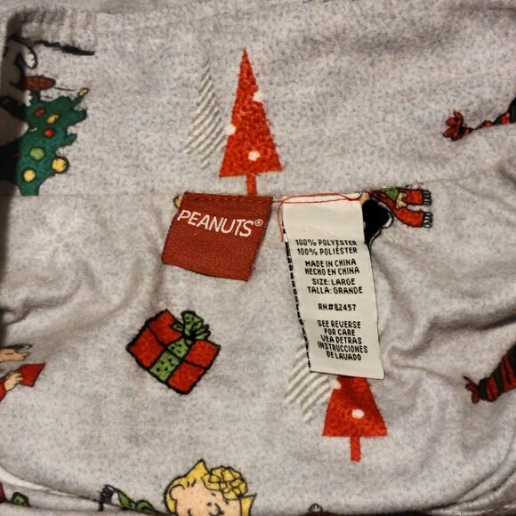 Peanuts Christmas Pajama Set Womens Large Gray Snoopy Charlie Brown Flannel PJs - Picture 15 of 16